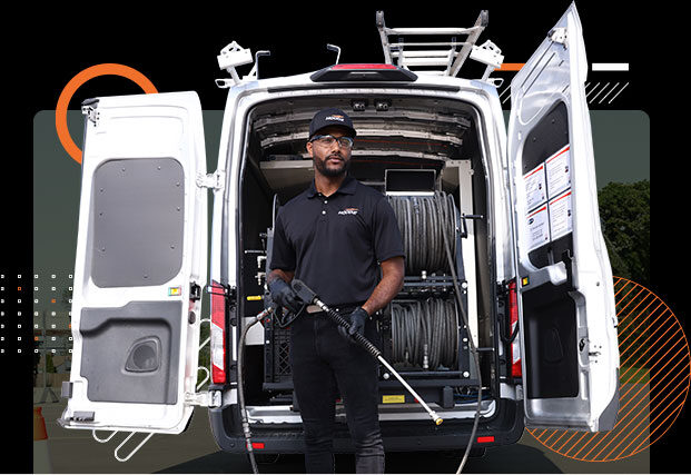 HOODZ Commercial Pressure Washing Van + Tech