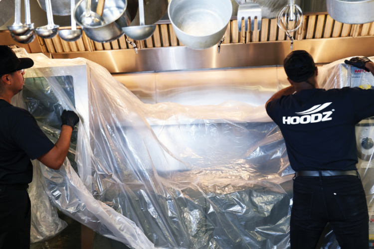 How Overnight Hood Cleaning Minimizes Business Disruptions